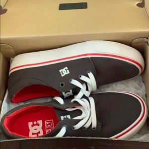 Girls DC shoes